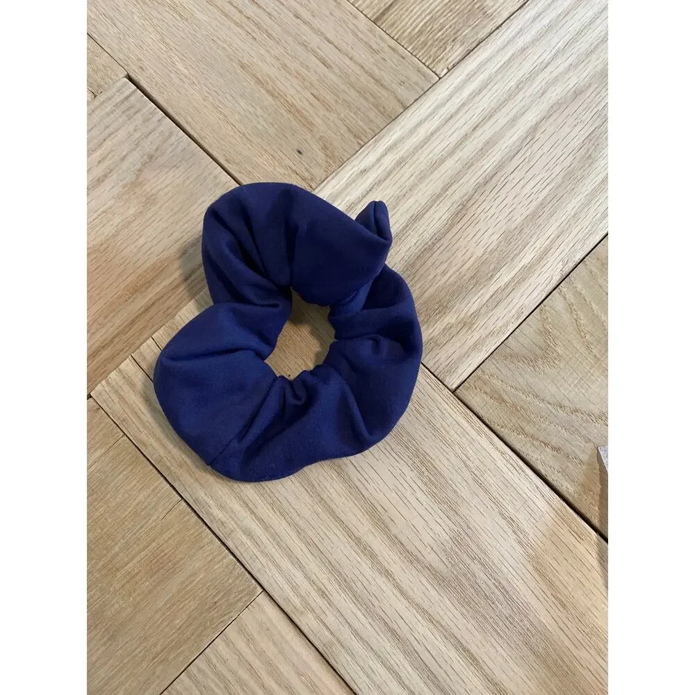 New Halara Set of 2 Navy Scrunchies